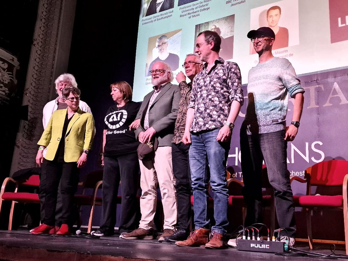 David De Roure tweet media