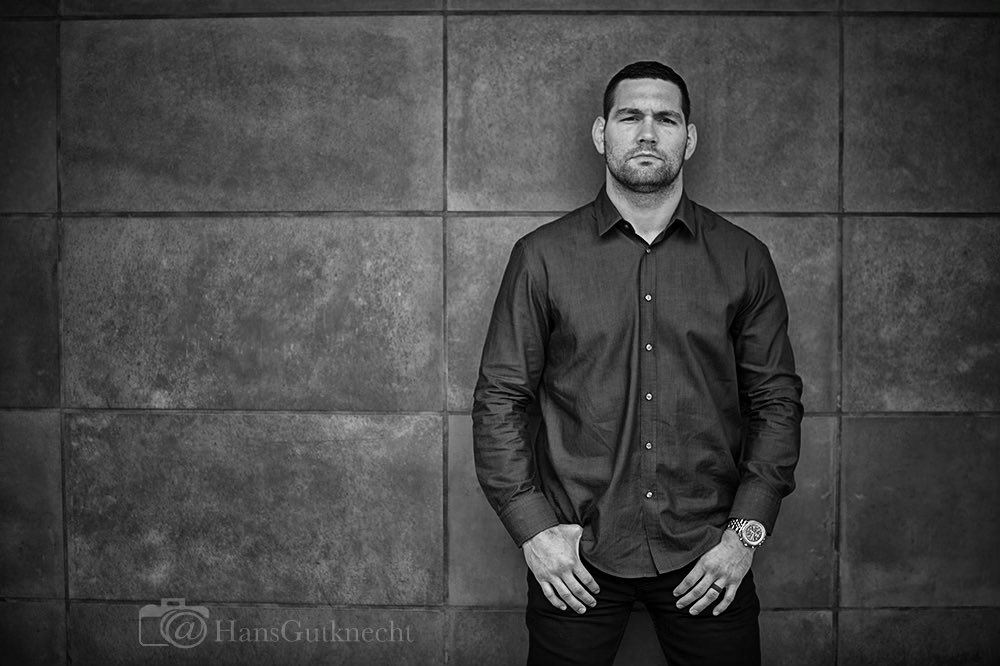 RepYourStory's tweet photo. June 10th you will have the chance to pre-order Rep Your Story and learn more about this star @chrisweidman 

Keep Repping!🥋

#RepYourStory #RepYourFail #RepYourWork #SportsBooks #BookPic #ChrisWeidman #LAWMMA  #MMAChampion #MMALife #UFCChampion #MixedMartialArtist #HofstraPride https://t.co/7oqoxCkyEx