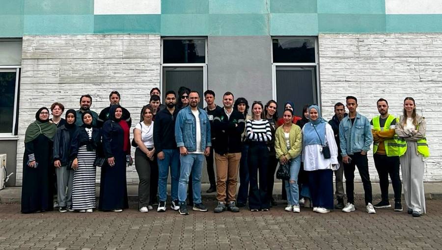 Ambalaj tasarım ve üretimini yerinde gördüler dlvr.it/T7mYwb