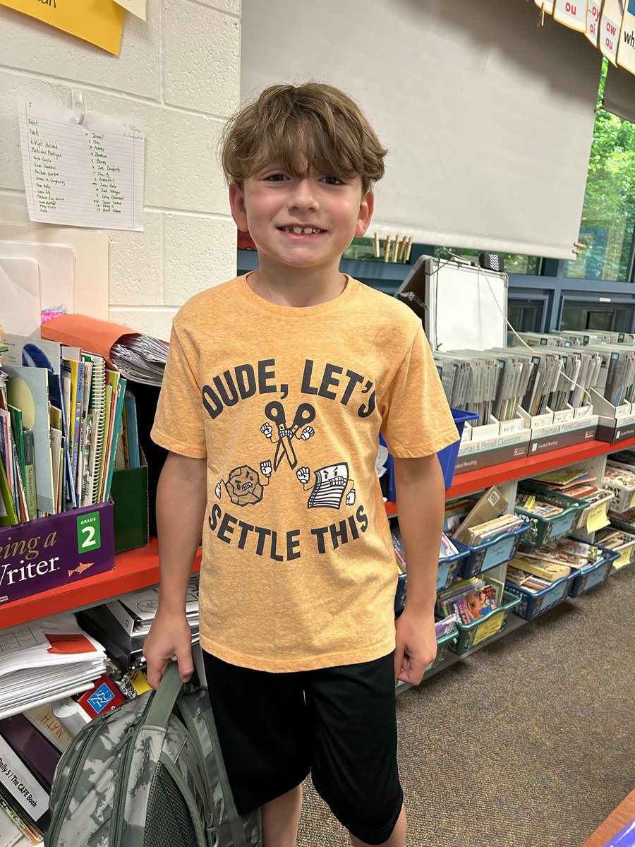 This guy has the perfect shirt on for today. Rock Paper Scissors !!!!! ⁦<a href="/ParksideES/">Parkside Elementary</a>⁩