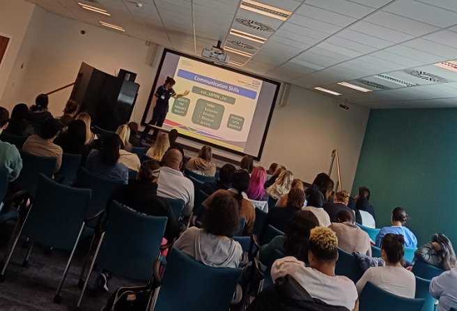 NcallianceP's tweet photo. 🤗Here @SalfordCO_NHS for 'Preceptorship Induction' with our newly qualified registrants.. starting their journey today in the NCA. Very informative 'Dementia Awareness' session this afternoon #LoveLearning💕     @NCAlliance_NHS @janemac57518733 @CpdNca @TNATeamNCA1 https://t.co/4dJktKxXl0