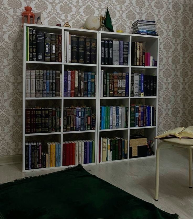 كل كتاب تقرأه هو إضافة قَيمة لحياتك📚