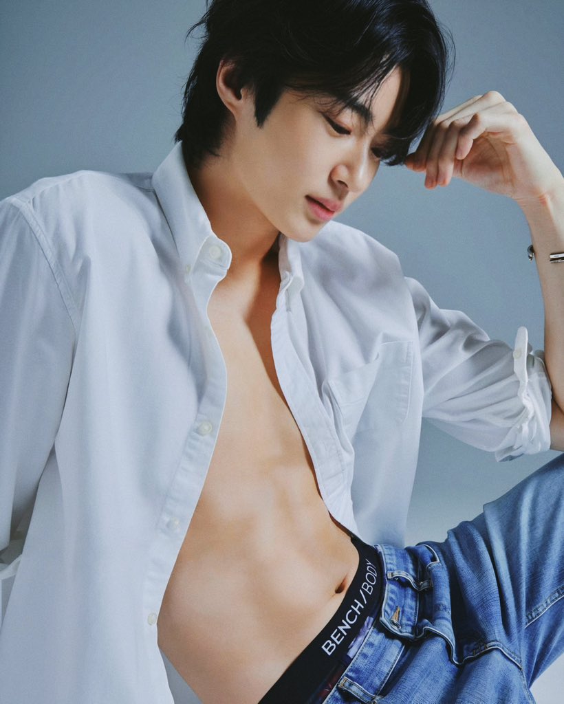 변우석 Woo Seok Byeon tweet media