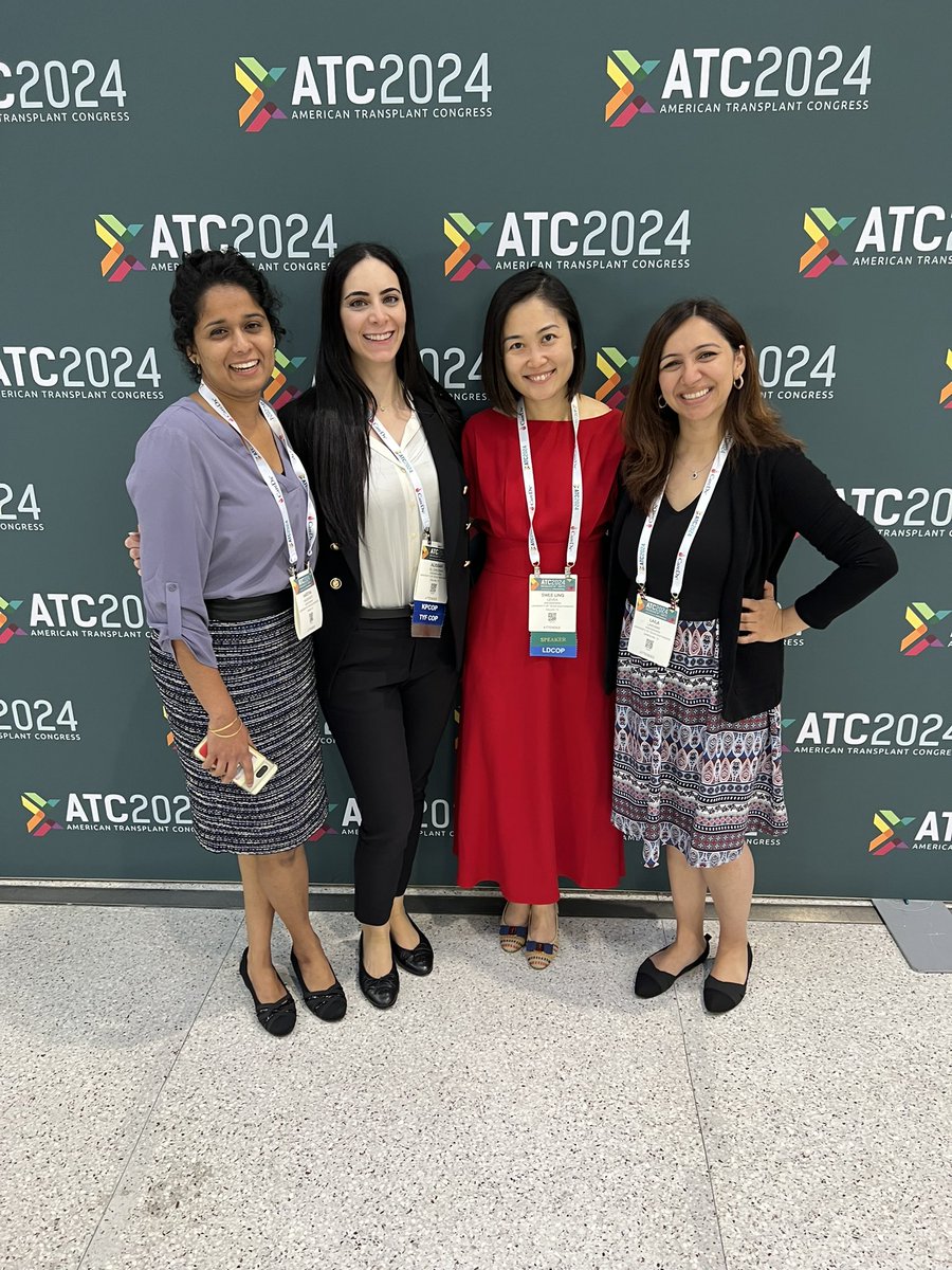 With my fav <a href="/UTSWNephrology/">UTSW Nephrology</a> ladies! <a href="/SweeLevea/">Swee Levea</a> <a href="/alissar_chediak/">Alissar El Chediak</a>