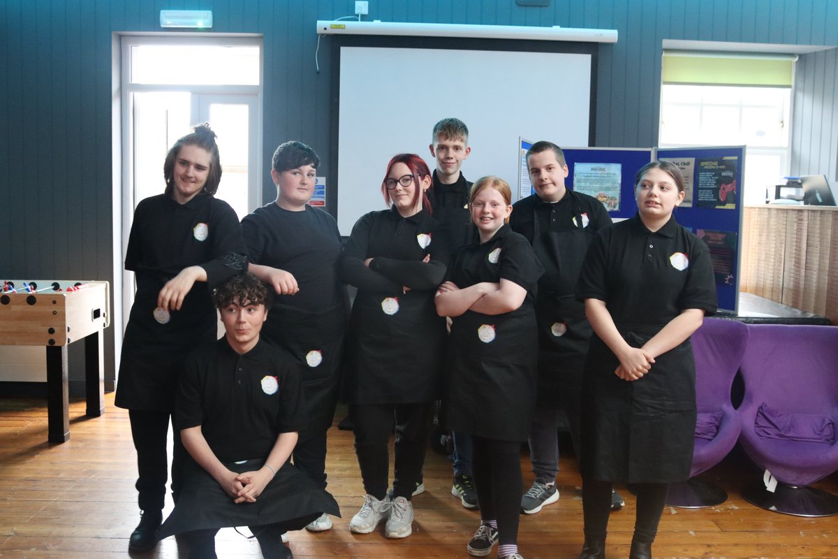 It’s Volunteers’ Week! And what better way to kick it off than highlighting the work of our young volunteers!

They provide support at our sessions, contribute to the youth voice within our organisation and even take part in organising and running some of our events.

Thank you!