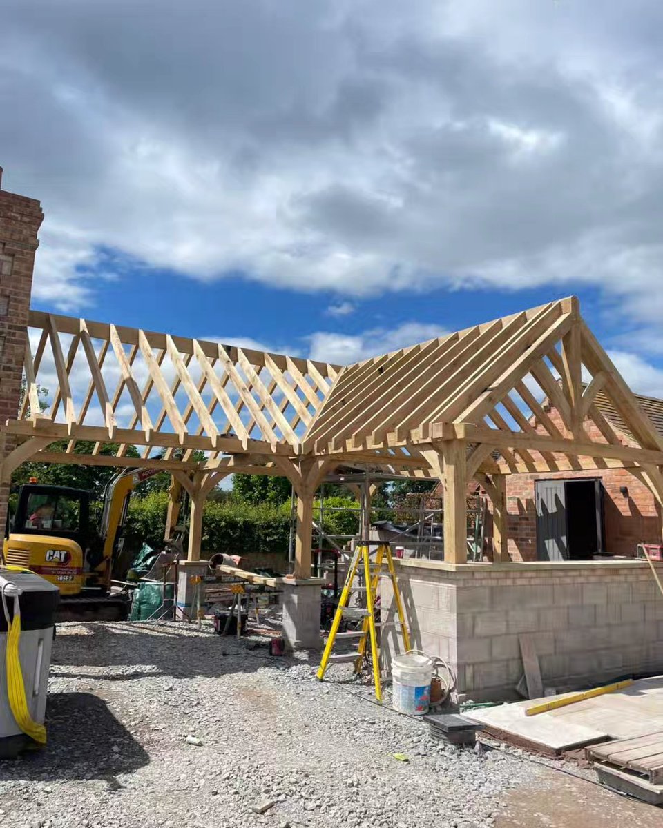sonia_robbo's tweet photo. π Project Update π
Our bespoke oak outdoor kitchen is nearing completion! π½οΈπ³β¨
Stay tuned for the grand reveal! ππ
Info@southernoak.co.uk
https://t.co/rEG4cz3paO
#BespokeOak #OutdoorKitchen #Craftsmanship #HomeImprovement #MissOak #Oak #MondayMotivation #OutdoorLivin https://t.co/z1yzY7NzTF