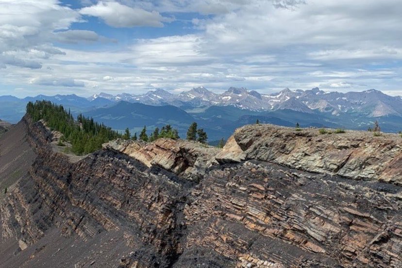 Ranchland municipal district is appealing the Alberta Energy Regulator’s decision to hear arguments on coal mining. It says the regulator, in effect, delegated its decision-making power to the energy minister, contrary to law. #ableg #cdnpoli theglobeandmail.com/business/indus…