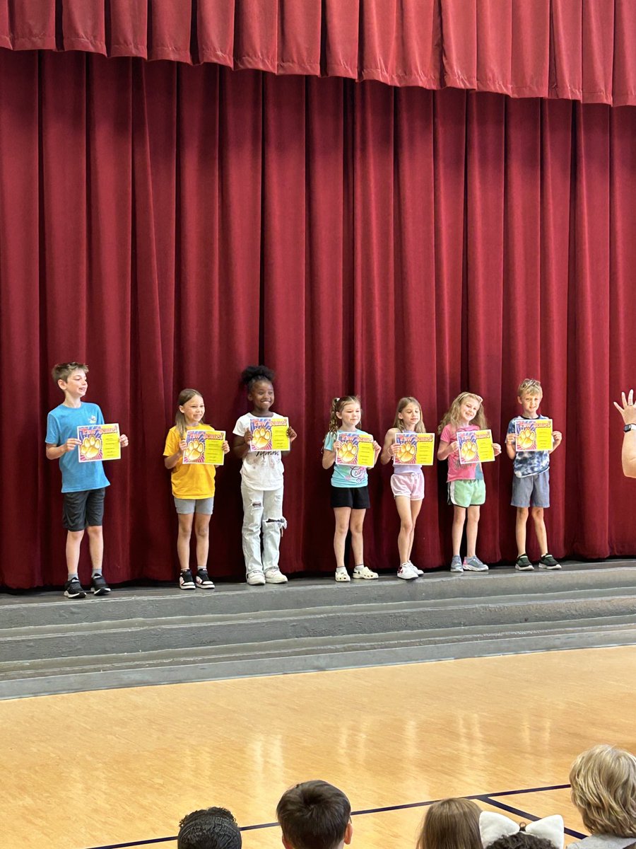 Happy to recognize this group of second grade most improved readers ⁦<a href="/ParksideES/">Parkside Elementary</a>⁩