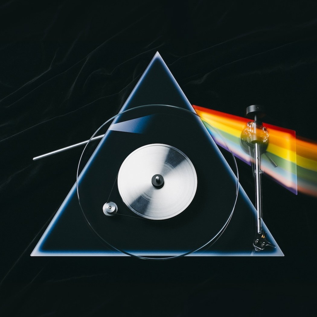 Thinking of the Dark Side of the Moon turntable again