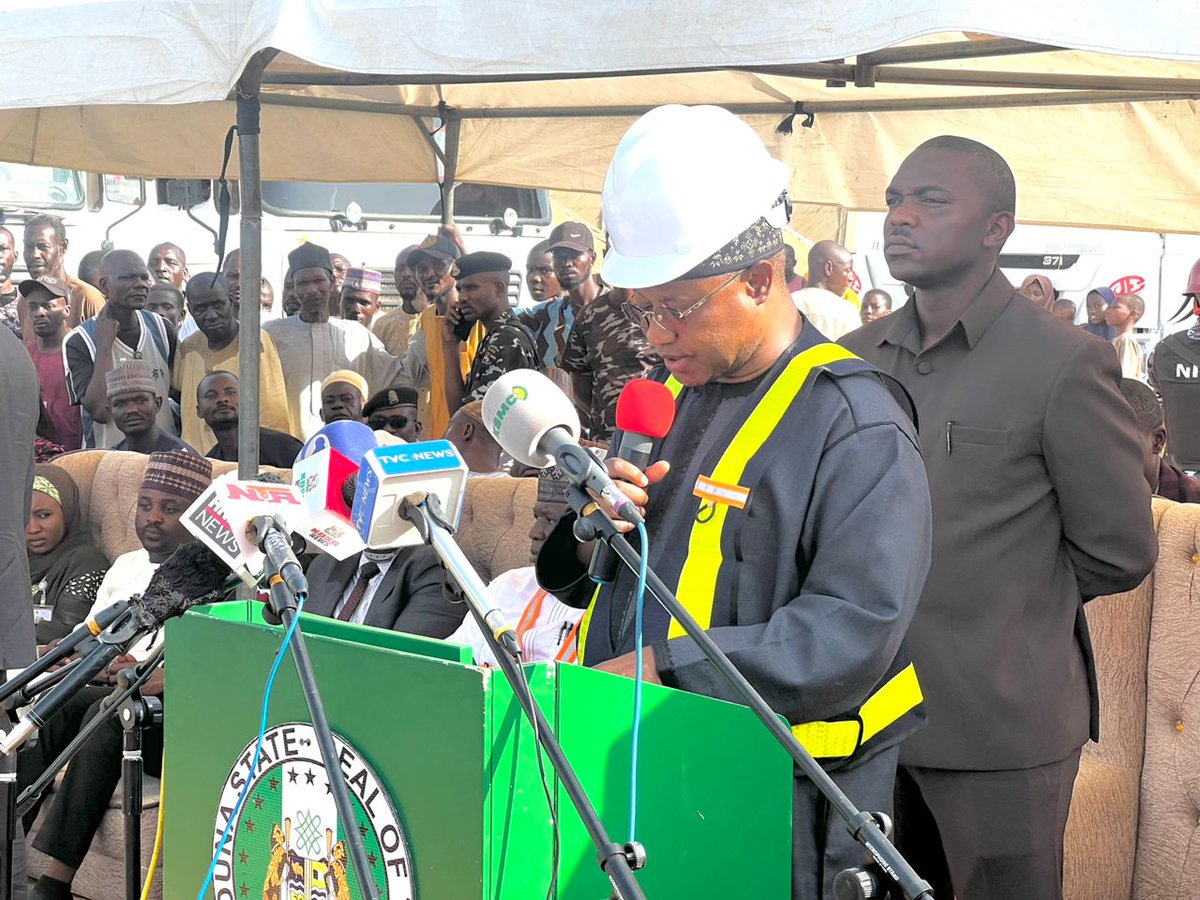 Governor Uba Sani Media Centre (@ubasanimedia_) on Twitter photo "Our administration prioritizes Rural Transformation and infrastructure upgrades in semi-urban and urban areas," said Gov. <a href="/ubasanius/">Senator Uba Sani</a>. The new road will boost commercial activities and create jobs in Rafin Guza, Hayin Na’iya, Malali Gabas, and Kukumaki. #OneYearOfGovUbaSani "Our administration prioritizes Rural Transformation and infrastructure upgrades in semi-urban and urban areas," said Gov. <a href="/ubasanius/">Senator Uba Sani</a>. The new road will boost commercial activities and create jobs in Rafin Guza, Hayin Na’iya, Malali Gabas, and Kukumaki. #OneYearOfGovUbaSani