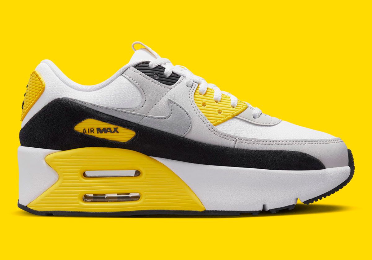 Sneaker News on X: 