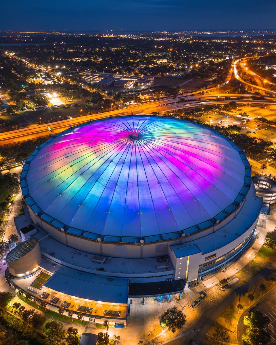 RaysTheRoofTB's tweet image. Why is every photo of America’s Ballpark so stunning omg ❤️

📸: @VSPC
