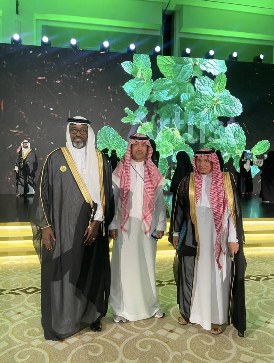 kj66kj2's tweet image. نسأل الله عز وجل لهم التوفيق والنجاح 
#تخرج_مركز_التدريب_العدلي 
 #مركز_التدريب_العدلي