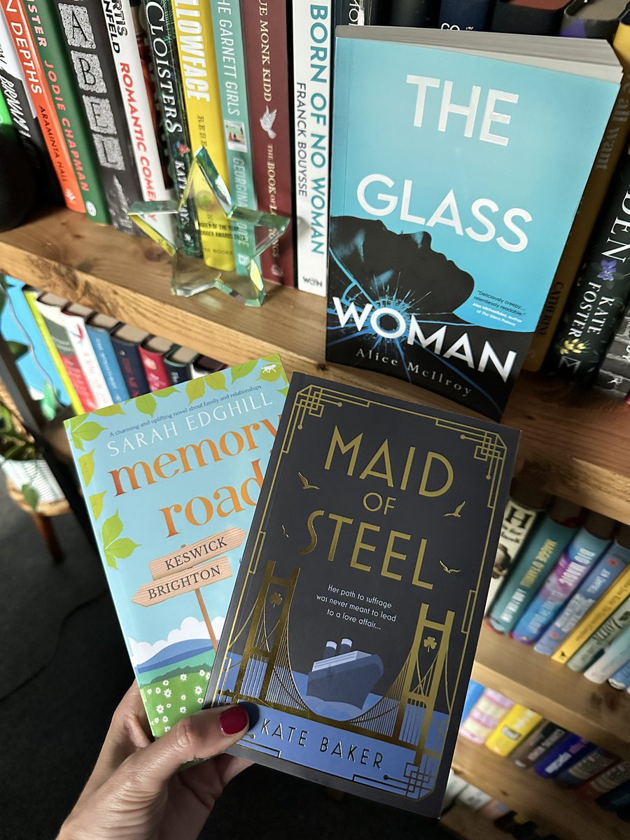 thereadingpara's tweet photo. Another great chat at #TheJASClub this evening. We all loved #TheGlassWoman which is a very timely read about the moral dilemmas of AI.
Our next two reads are #MaidOfSteel for June & #MemoryRoad for July.
How to join in next tweet 🙌🏻 https://t.co/QO2pIt9C3V