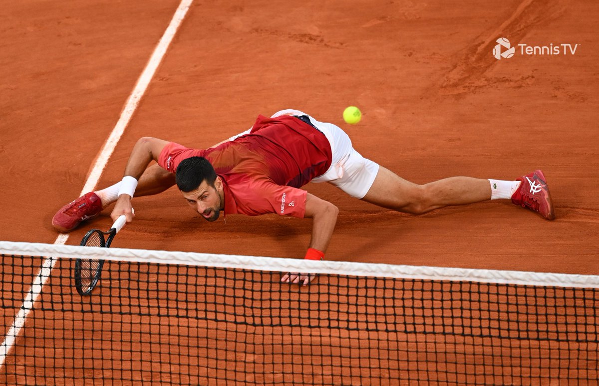 SUPERHUMAN 👽

#rolandgarros