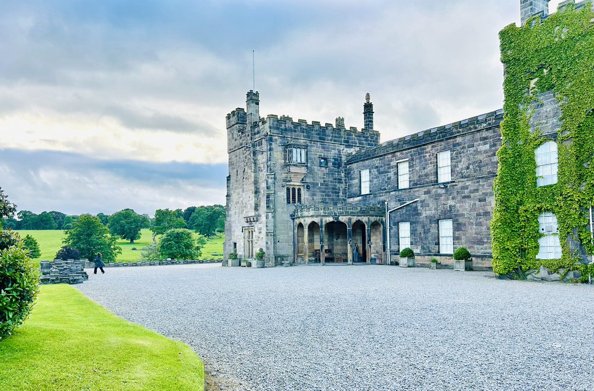 EmilyPMcBride's tweet image. Dinner with the council in the beautiful @ripleycastle tonight to kick off @bariatricBOMSS - how lovely!