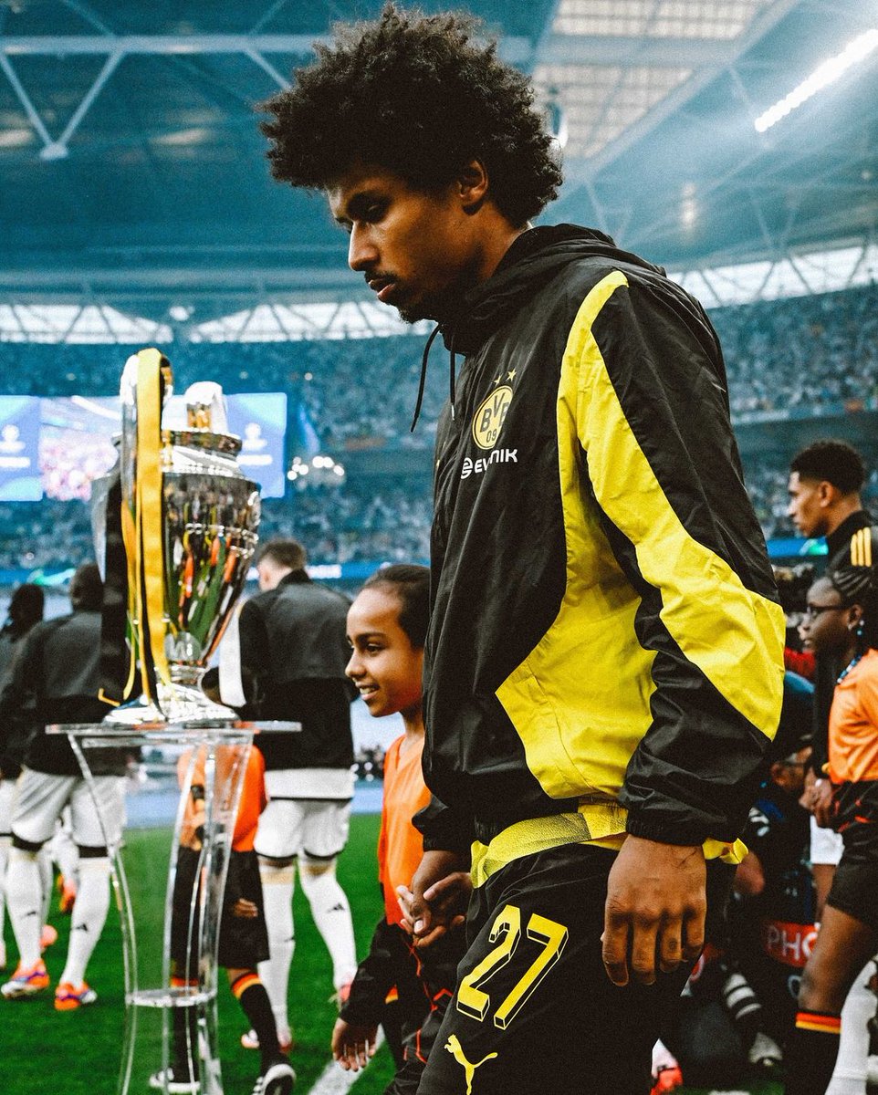 Karim Adeyemi tweet media