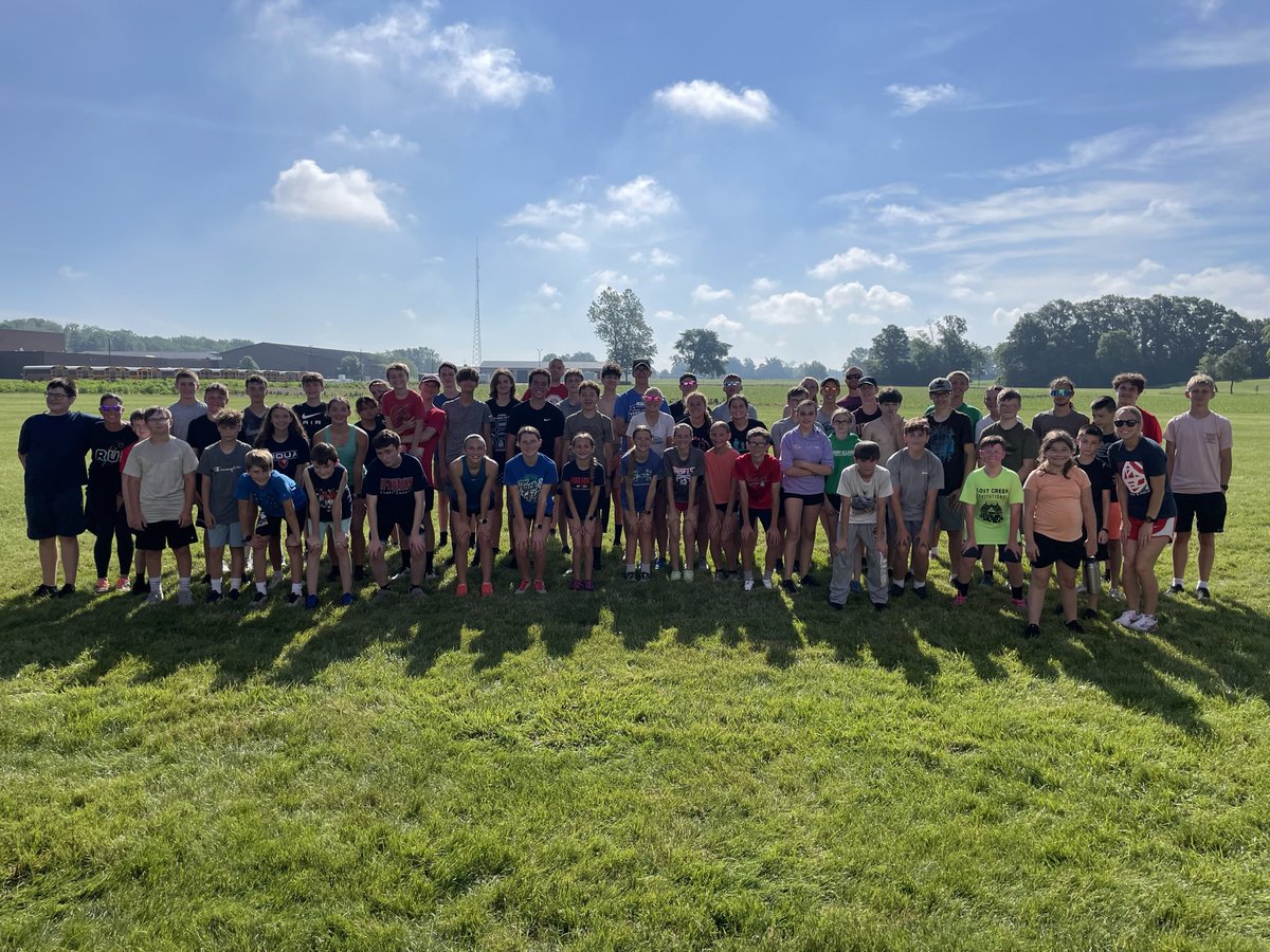 XcPiqua's tweet photo. Day 1 is in the books! What a great day! We absolutely loved seeing so many of you and all the new faces! This summer is going to be fun - keep showing up! #consistency #piquaxc @chiphare https://t.co/lNmYaIlyYF