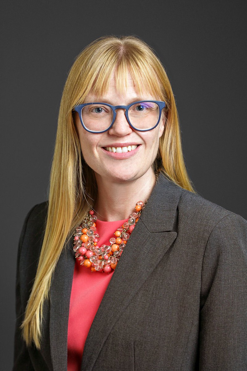 Congratulations to Dr. Vicki Howe for being selected as the 2024-2025 Advanced Pharmacy Practice Experience (APPE) Faculty of the Year! A well deserved recognition by students.