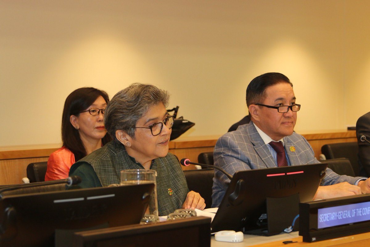 USGRabab_UN's tweet photo. Congrats to co-chairs @nymongolia &amp; @AustriaUN for reaching consensus on the next PoA for #LLDCs. I thank #LLDCs &amp; partners for their dedication which has resulted in a PoA genuinely aligned with the needs of #LLDCs. @UNOHRLLS stands with you as we carry this momentum to #LLDC3! https://t.co/IxxQBmHSyg