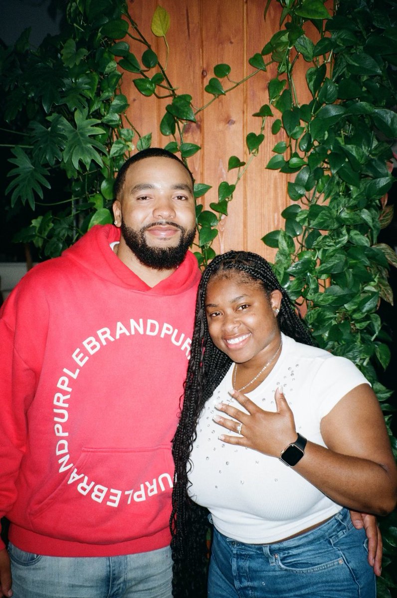 IAmRayana_'s tweet image. On November 12, 2015 you asked me to be your girlfriend. 3,118 days later on May 26, 2024 you asked me to marry you, and of course I said YES! ☺️💍

#TheSheltons