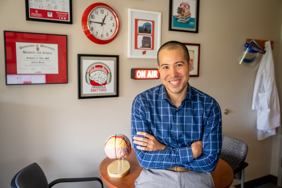 #Alzheimers affects an estimated 6.9 million Americans age 65 and older. If you appreciate the news, research and caregiver resources we provide on the #DementiaMatters podcast, consider donating to our fund through the @uwfoundation. Visit: supportuw.org/giveto/dementi…