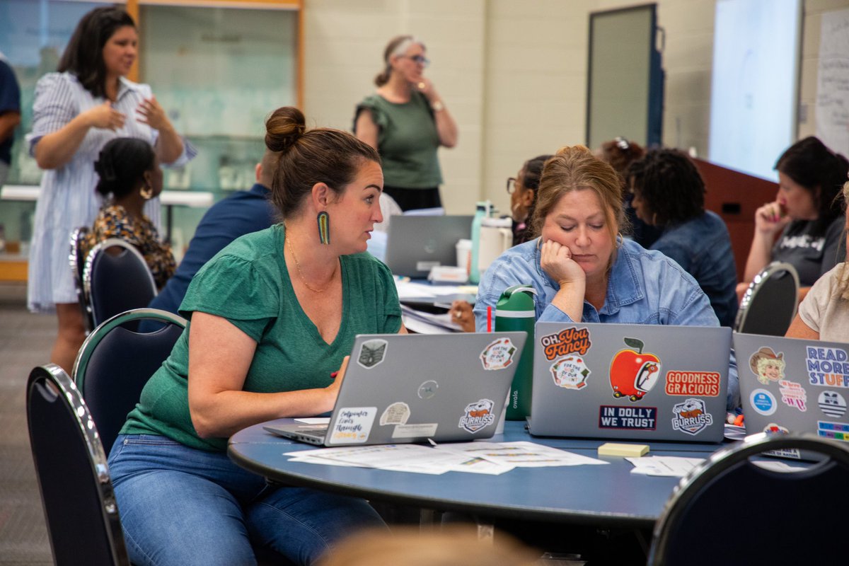 grantrivera's tweet photo. Last week, we hosted the annual @MariettaCitySch literacy summit. Early and middle-grade educators gathered to continue writing the book on literacy for all our children. Thank you to Dr. Sally Zepeda and her UGA team for their partnership.
 
#literacyandjusticeforall https://t.co/iooh4ePmg3