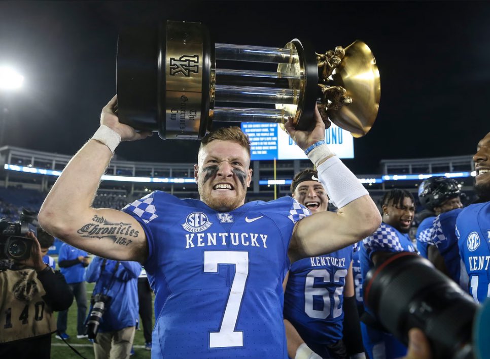 Peter Bourque c/o2027 (@peterbourque7) on Twitter photo After a great conversation with <a href="/BushHamdan/">Bush Hamdan</a> I’m excited to say I’ve received an SEC offer from the university of Kentucky!!!! #agtg <a href="/CoachJeffMoore/">Coach Jeff Moore</a> <a href="/M2_QBacademy/">M2 QB Academy</a> <a href="/UKFootball/">Kentucky Football</a> <a href="/BrianDohn247/">BrianDohn247</a> <a href="/RivalsFriedman/">Adam Friedman</a> <a href="/MohrRecruiting/">Brian Mohr</a> After a great conversation with <a href="/BushHamdan/">Bush Hamdan</a> I’m excited to say I’ve received an SEC offer from the university of Kentucky!!!! #agtg <a href="/CoachJeffMoore/">Coach Jeff Moore</a> <a href="/M2_QBacademy/">M2 QB Academy</a> <a href="/UKFootball/">Kentucky Football</a> <a href="/BrianDohn247/">BrianDohn247</a> <a href="/RivalsFriedman/">Adam Friedman</a> <a href="/MohrRecruiting/">Brian Mohr</a>