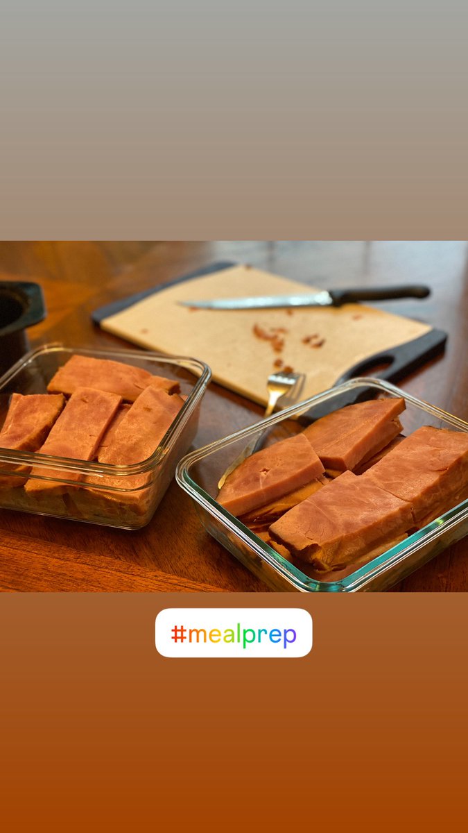 CFUnaStamus's tweet image. A little baked ham to #fuelthemachine with healthy, quick, and easy #proteins all week! 

#fuelthemachine #fuelyourbody #mealprep #ham #healthyanddelicious #buildmuscleburnfat #cfusnutrition #morethanjustagym #crossfitunastamus #unastamusfitness