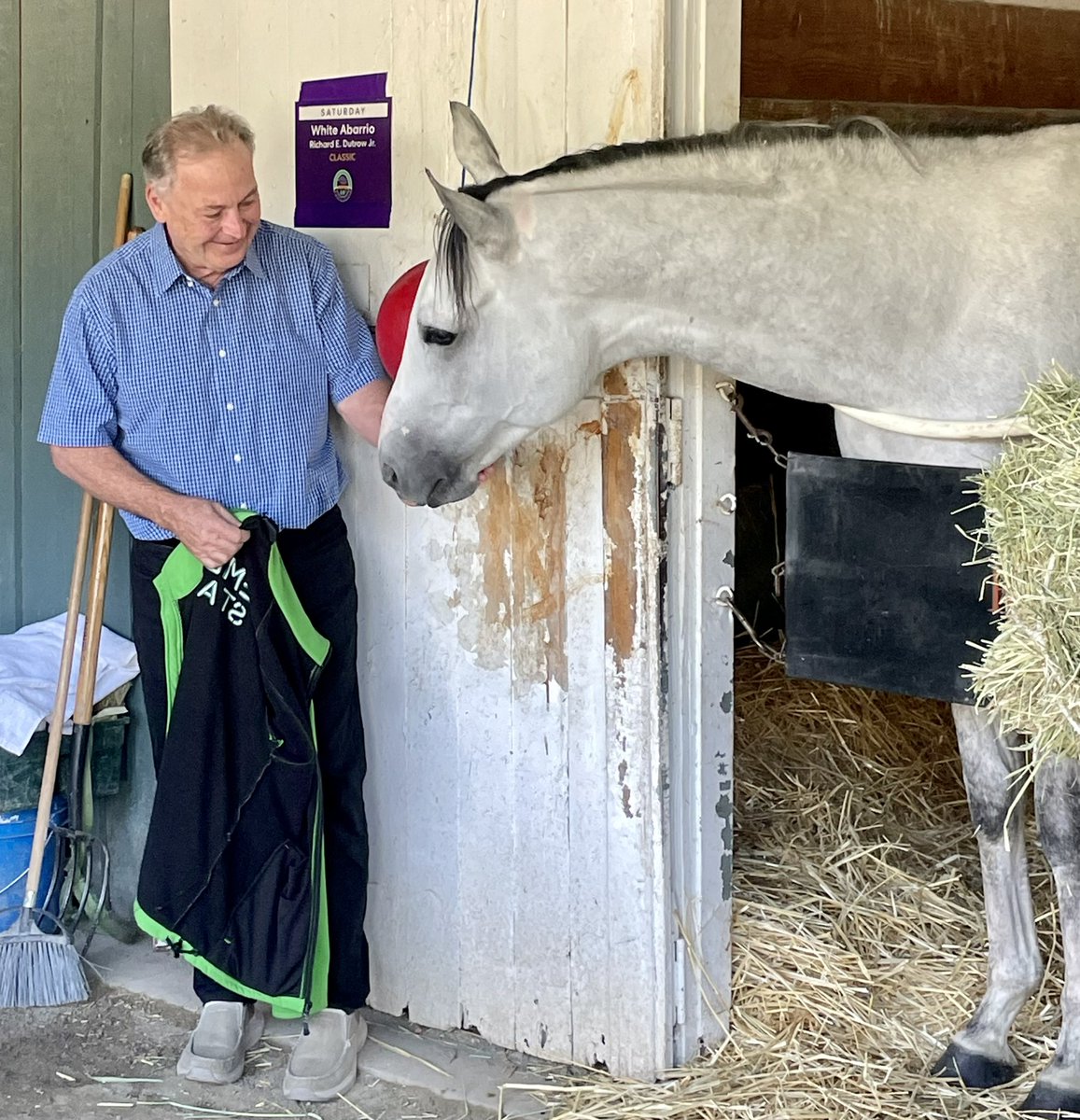 Agentes305 (@agentes305) on Twitter photo WHITE ABARRIO returns this week in the G1 MET MILE for trainer <a href="/RickDutrow59/">Rick Dutrow Racing Stables</a> and the classic colors of <a href="/C2RacingStable/">C2 Racing Stable</a>  
The post position draw for this race will take place today at 5:10pm EST 
Link: youtube.com/live/P-id9_I0r…
WHITE ABARRIO retornará a la acción este Sábado en el WHITE ABARRIO returns this week in the G1 MET MILE for trainer <a href="/RickDutrow59/">Rick Dutrow Racing Stables</a> and the classic colors of <a href="/C2RacingStable/">C2 Racing Stable</a>  
The post position draw for this race will take place today at 5:10pm EST 
Link: youtube.com/live/P-id9_I0r…
WHITE ABARRIO retornará a la acción este Sábado en el