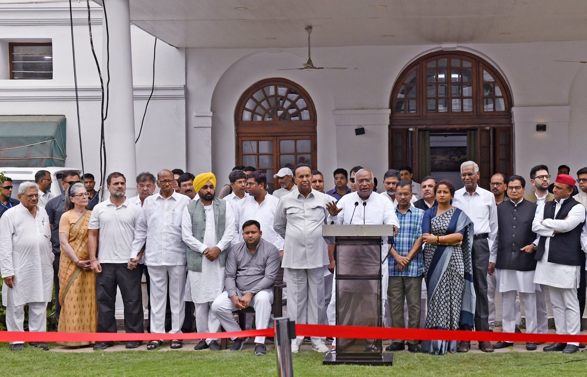 There are corrupt people, there are goons, there are uneducated ones, there are fundamentalists, But thanks to all of INDIA alliance parties and leaders for putting aside all their mutual differences and enmity and standing with the people against the Sangh Parivar, for democracy