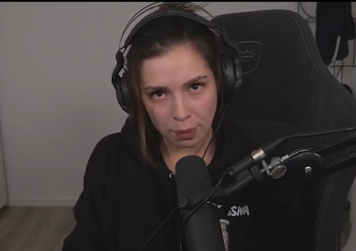 Kurze Frage an meine intersektional feministische, politisch gebildete Community:
Glaubt ihr ich schaffe es mein Video zu dem Hatefluencer Tobias Huch fertig zu stellen, bevor GTA 6 erscheint?