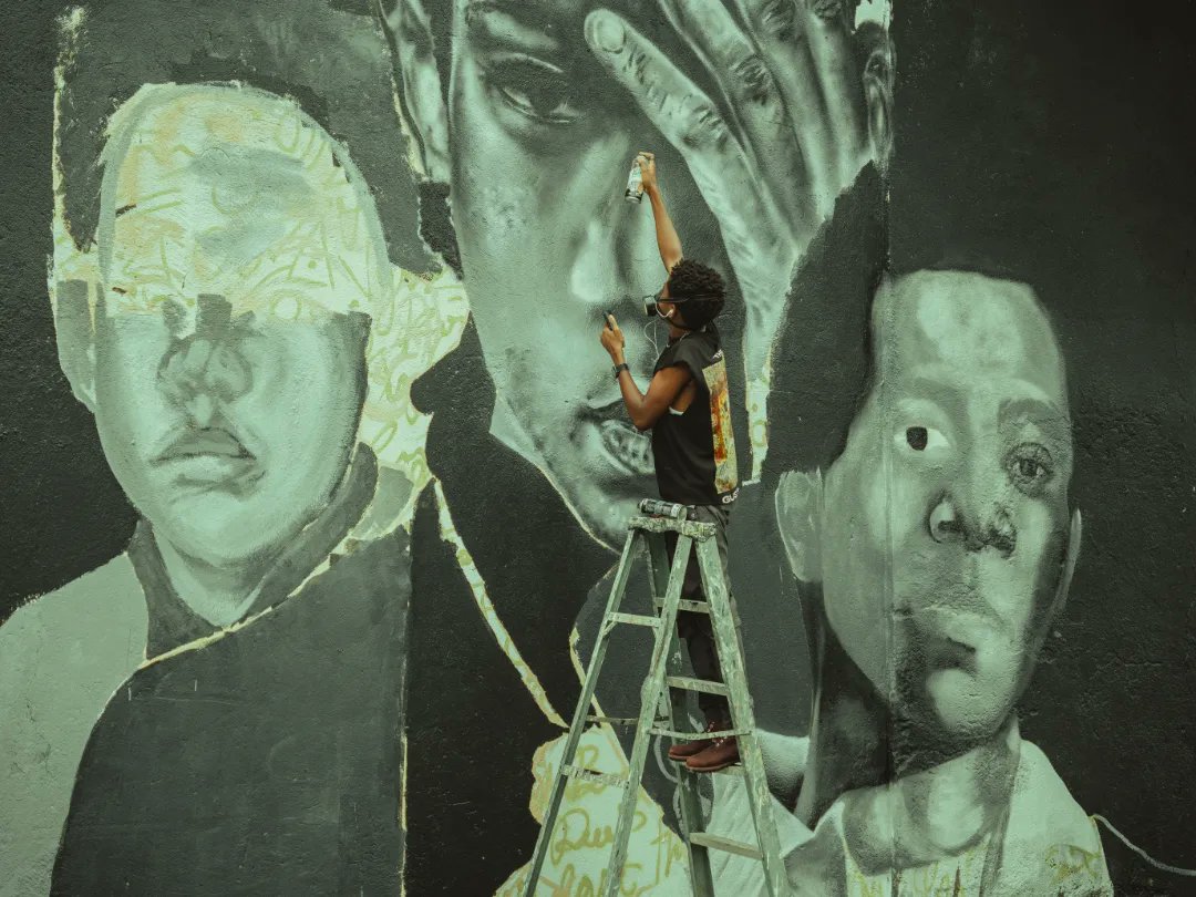 STRITT_MAG's tweet photo. 🎨 In progress

By  : 
@Karly_Designer x @_cool3st_ from @TAG_United 
.
.
.
.
.
📷 : PIRATA
#basquiat #Haiti #mural #muralart https://t.co/VPOeg5CrxW