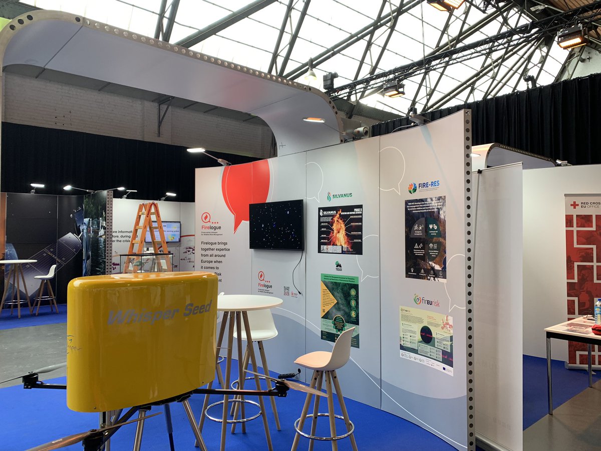 Cl_Berchtold's tweet photo. @firelogue sneak peak from the  CP Forum 2024 @eu_echo. Looking forward to the next two days with exchanges ar the booth, session on wildfire risk awareness (4th at 14:15) and workshop on integrated #WFRM (4th at 16:15)
#EUFireProjectsUnited @EUScienceInnov https://t.co/E1bwpfYXOD