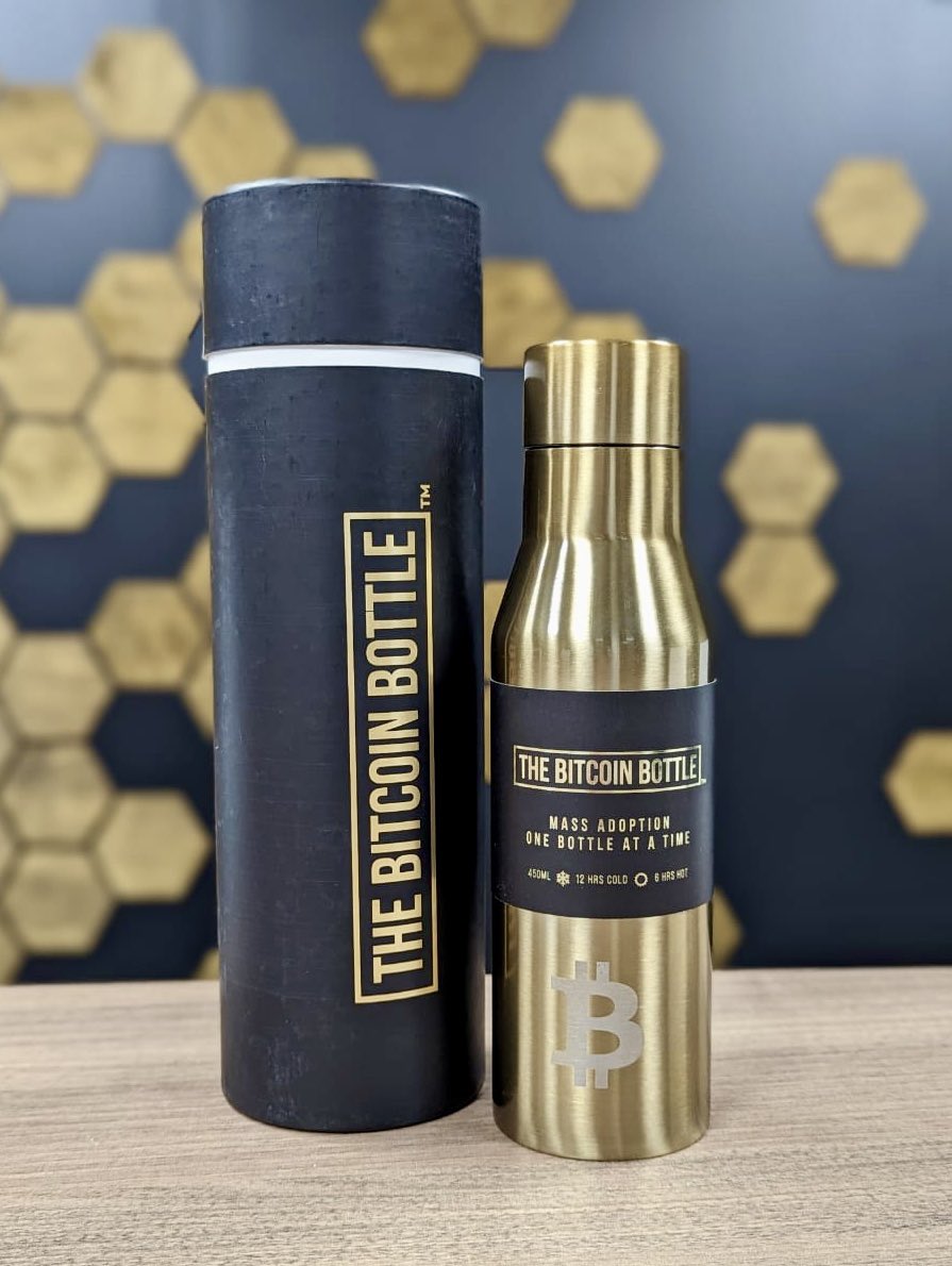 CoinCornerDanny's tweet photo. Who wants a #Bitcoin Bottle?

RT and I'll give this to one of you guys ⚡️ https://t.co/biVx9MXTkN