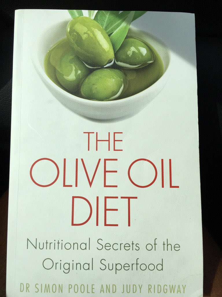 Después de haber leído varios artículos y estudios sobre los beneficios del aceite de oliva, este  libro llama poderosamente mi atención. Tengo la impresión que voy a encontrar una excelente información sobre la salud. #salud 
Más información 👉 <a href="/tasteofthemed/">Dr Simon Poole</a>