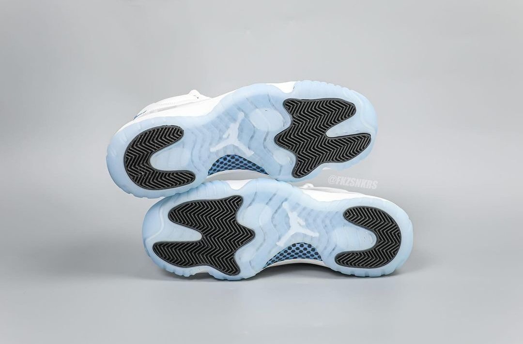 JustFreshKicks's tweet photo. FIRST LOOK at the 2024 Air Jordan 11 "Legend Blue" 🥶❄️ https://t.co/Z18ZLWSmR4 https://t.co/qKJDGqYgw4