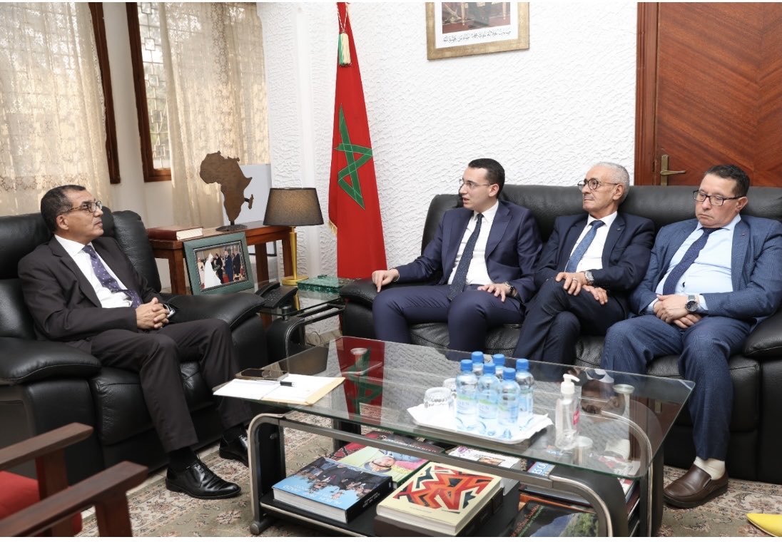 LeMarocenRDC's tweet photo. Échange fructueux avec la délégation de la Fondation Mohammed VI des Oulémas Africains. Kinshasa, 03/06/2024. 🇲🇦🇨🇩 https://t.co/fwYFUkwQ0p