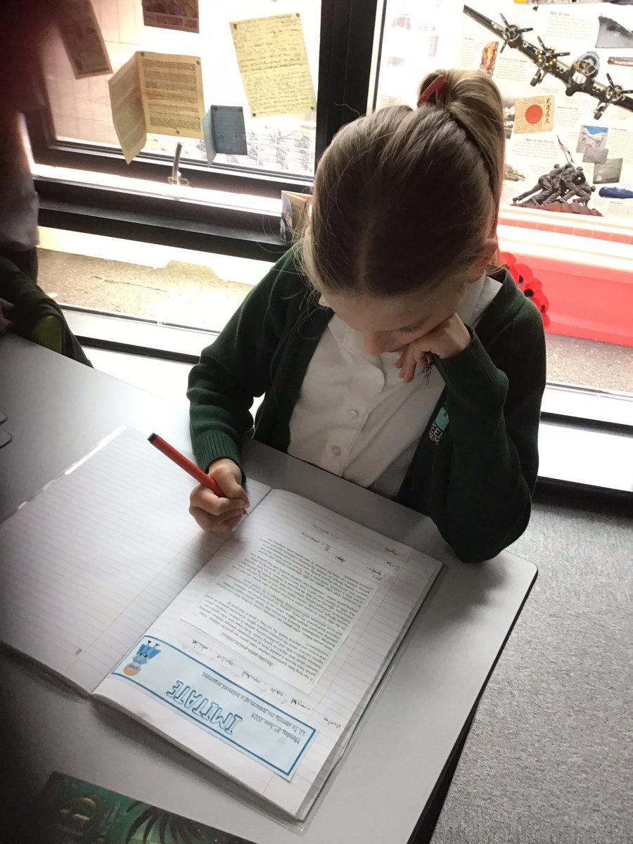 GRPAMaple's tweet photo. In English today, we were finding the features of a balanced argument. Our model text argument is ‘Are video games good for children?’ Are you for or against? 🎮👾 https://t.co/mcVFBXRwIr