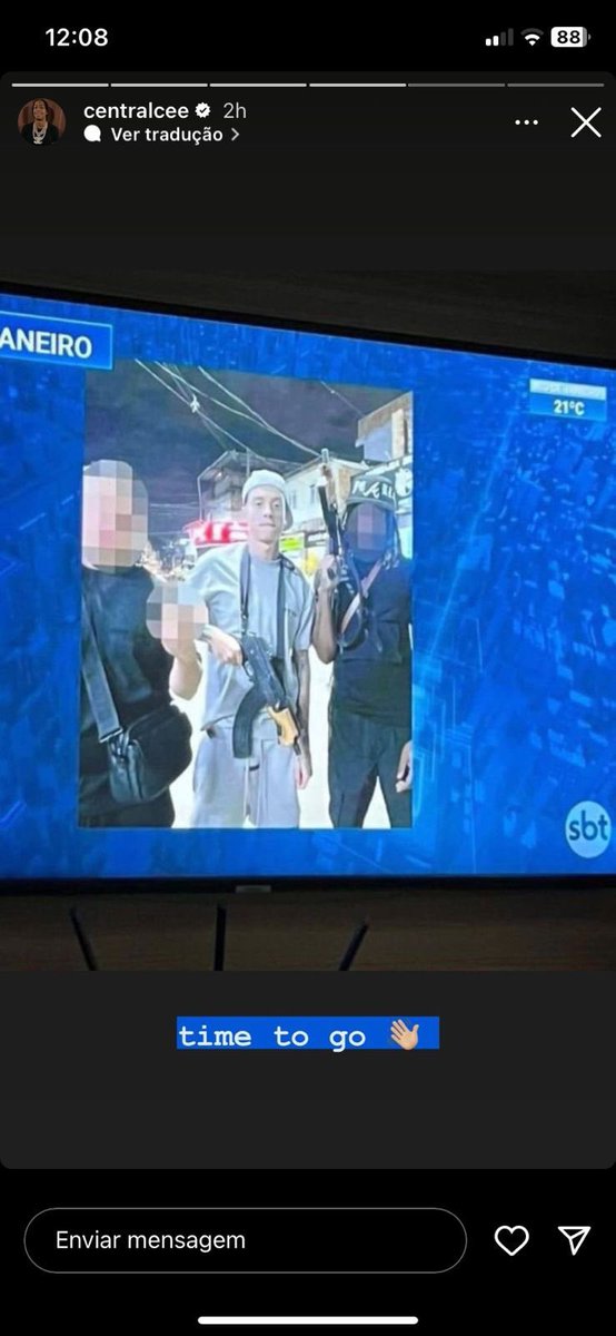 rapoutcontext's tweet photo. Central Cee no Brasil foi um momento engraçado https://t.co/VHpo4nkInx