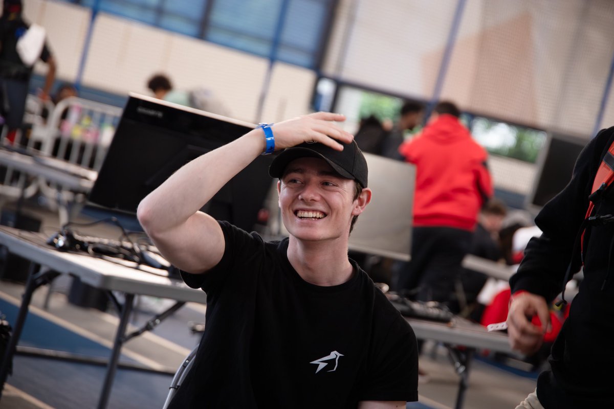 Some extra pictures 
🐧
💙💛