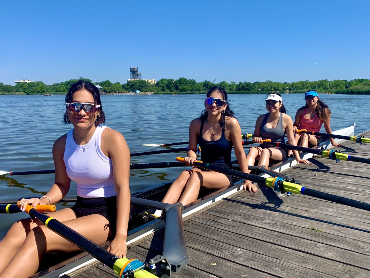 rownewyork tweet media