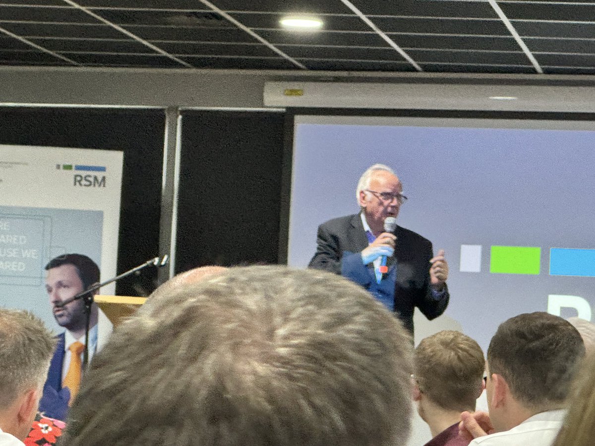 HBBC60's tweet photo. Thank you #HBW2024 for an excellent lunch at the MKM Stadium. Pete Waterman was a great choice of speaker, what a lovely fella. 

See you through the week! https://t.co/yvUrEyEzHT