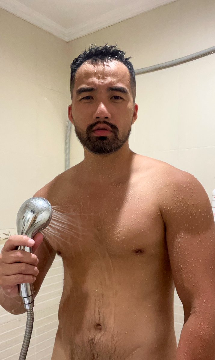 xiang xiang tweet media