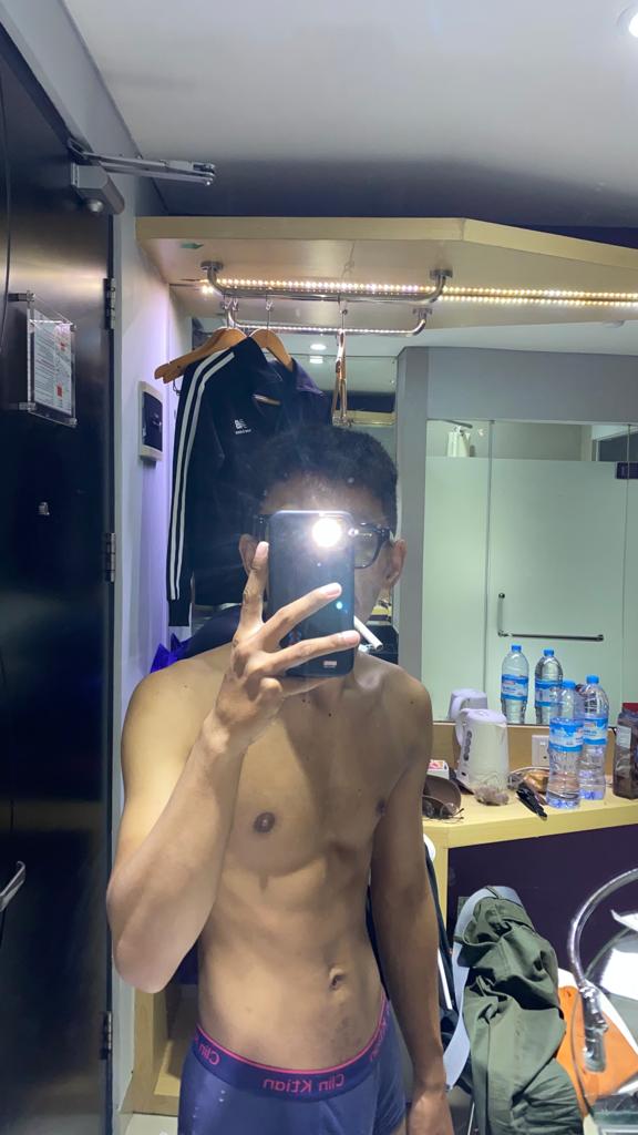 Brondong_Top tweet media