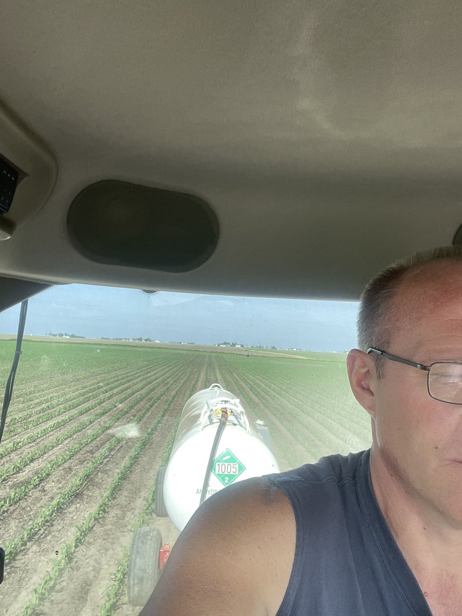 Storm5farms's tweet photo. Four-eyes mode engaged. Welding contact lenses to my eyeballs doesn’t sound like fun. #safety3rd https://t.co/yRWA7uoUX3