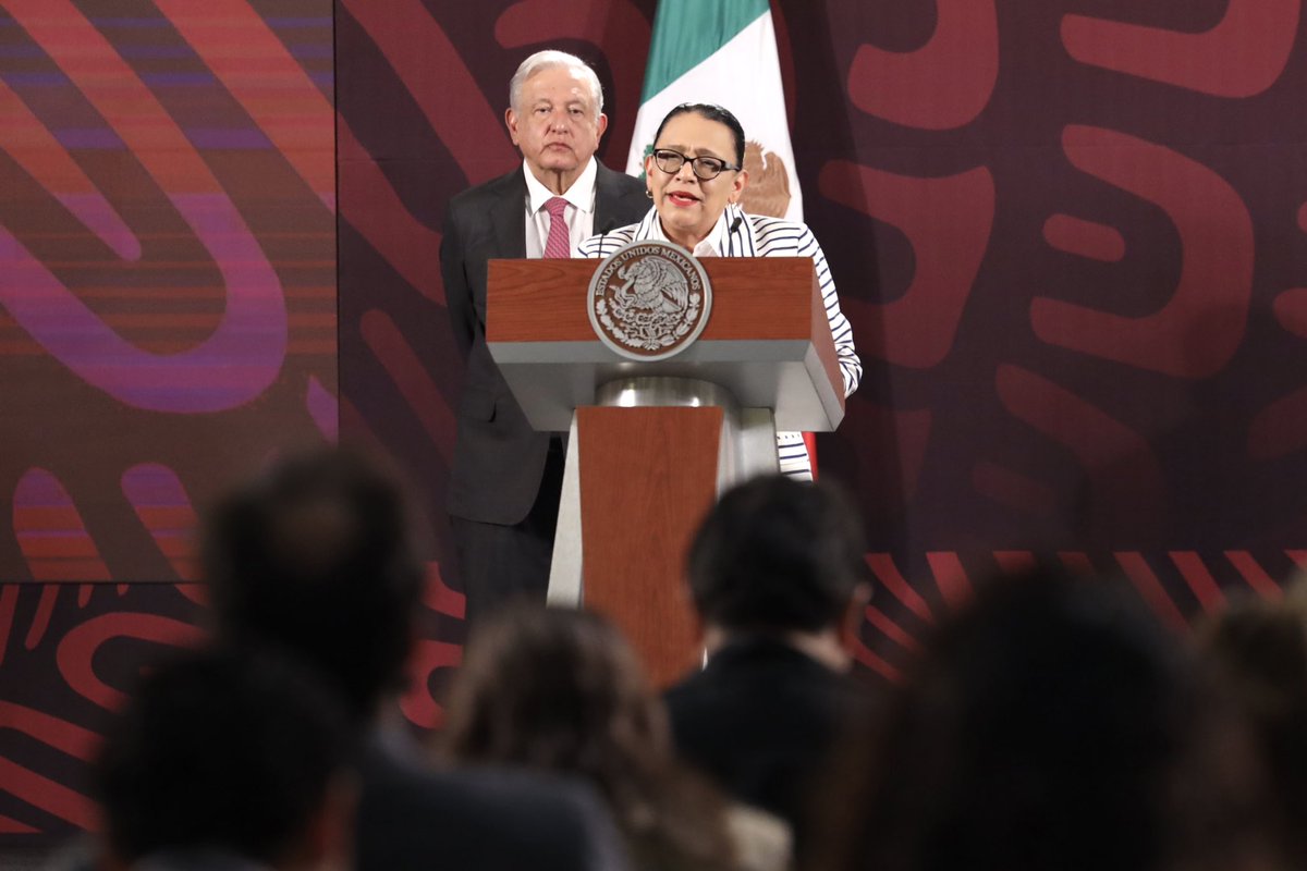 rosaicela_'s tweet photo. En la #ConferenciaMañanera, encabezada por el Presidente @lopezobrador_, el #GabineteDeSeguridad informó que la jornada de ayer transcurrió de manera pacífica, lo que permitió que millones de mexicanas y mexicanos salieran a votar de manera libre y secreta. 🇲🇽🗳️ https://t.co/vwmGz0CSqc