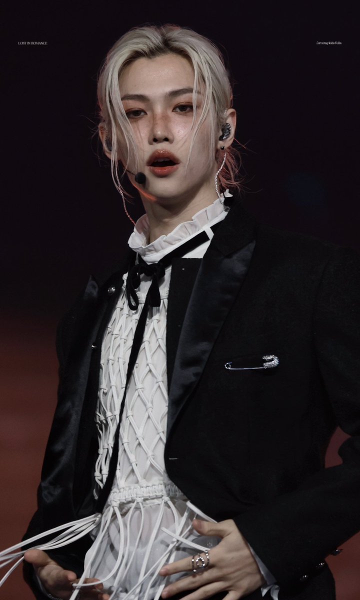 lost_inromance's tweet photo. 240602 KWAVE
#필릭스 #스트레이키즈 #felix #straykids https://t.co/jOpTqFmyuD