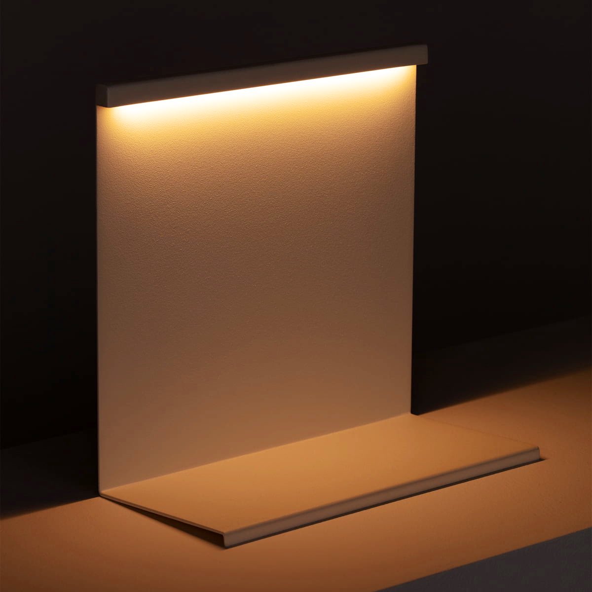 IndustrialMind's tweet image. LBM by Hay