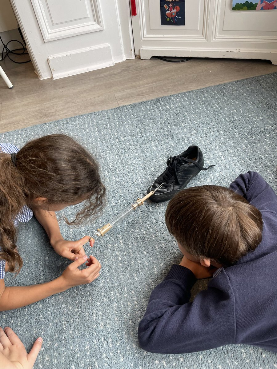 BJAB_PrePrep's tweet photo. As part of their Forces and Magnets topic, #BJABYear3 used force meters to investigate how the amount of friction changed between shoes and different surfaces #BJABScience #BJABSTEAM https://t.co/DxNYaDIUUi